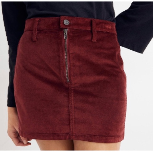 Madewell burgundy red velvet mini skirt - Picture 1 of 3